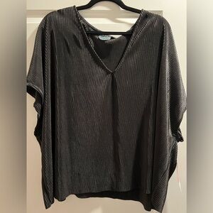 Arula Ribbed Top